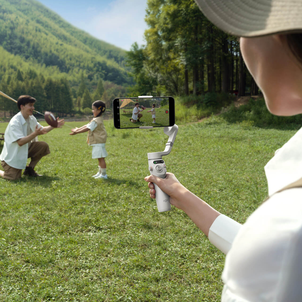 Osmo Mobile 6 Platinum Gray - DJI INDIA
